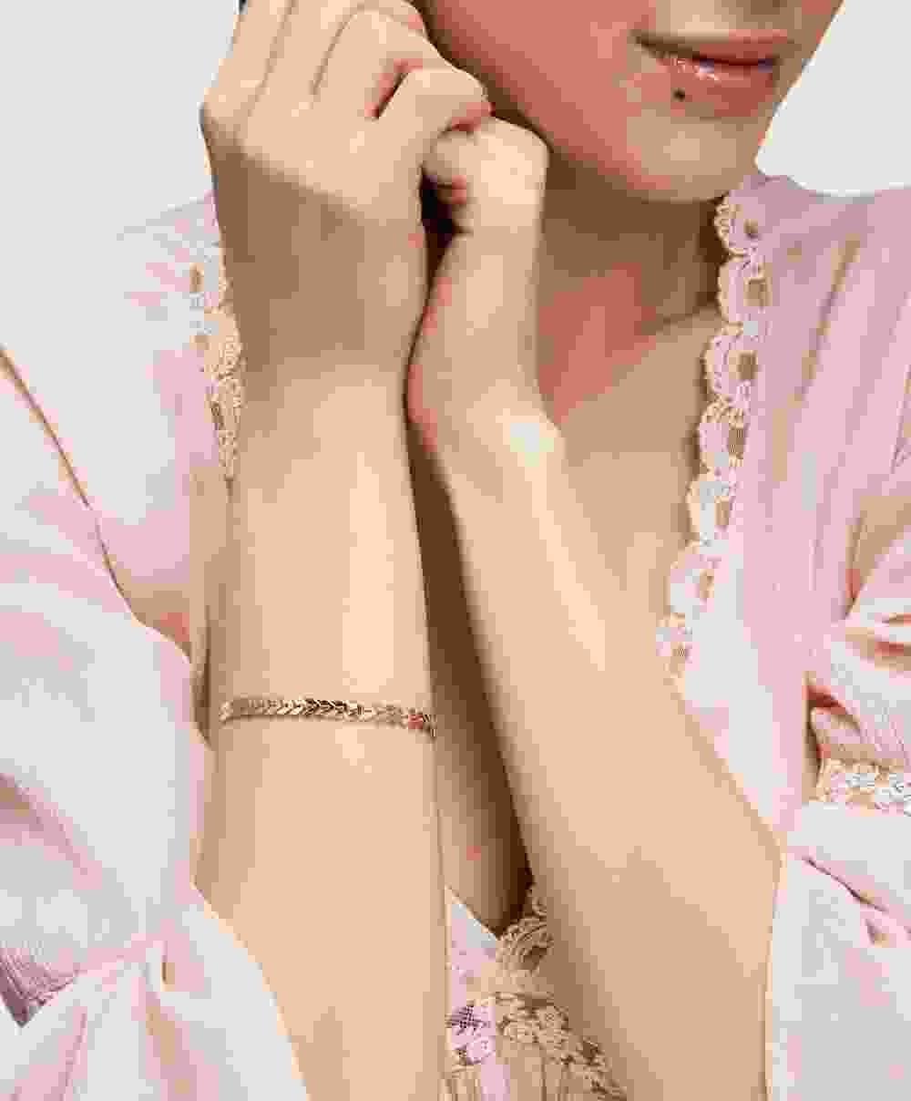 Shop Secondary Image Shop Secondary Image